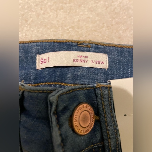 So skinny jeans size 1/25W NWT - Picture 6 of 9